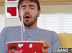 Man, exploding with Nade Nasty and Kelsey Kane deepthroat!