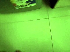 Sung Sướng Trên Ghế Tình Yêu!