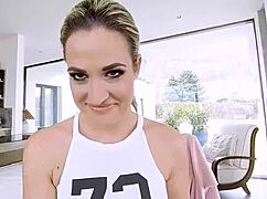 Save me and suck me, I need that hot blowjob now! 😘