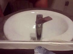 Young guy masturbates 😏