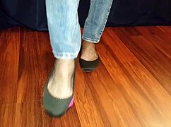 Intimate Webcam Session With Milf In Fetish Gear