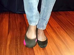 Intimate Webcam Session With Milf In Fetish Gear