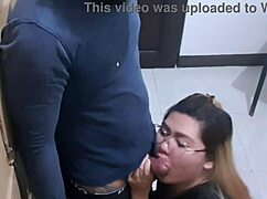 Checker Kinantot in Stockroom Encounter