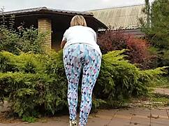 look at her sucking that big mushroomhead cock and begging for cum on her face