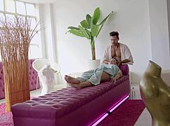 colombian hottie gets massage and bonus