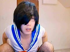 alicexiao shemale rocks solo webcam cumshot show