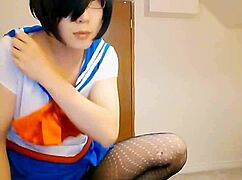 alicexiao shemale rocks solo webcam cumshot show