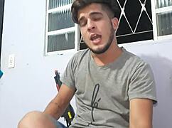 i flakael acept to do gay porn, will it be a negao or a branquinho?