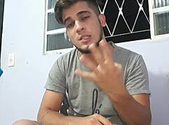 i flakael acept to do gay porn, will it be a negao or a branquinho?