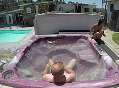 dayanara in hot tub pov session 😊