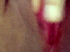 Indian Babe Rubs Slutty Cunt Before Work Rush!