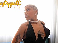 Getting Ready To Cheat With The Boss: Detailed Ass And Dress Scenes