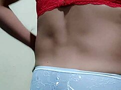 Probándome Mi Ropita Interior en Estilo Gay