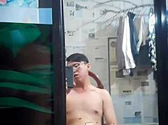 Vietnamese gay top sucking big cock 😈