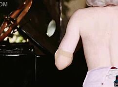 Milf Babes Mosh And Lana Pose Nude With Bubble Butt.