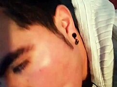 Buenos amigos se dan sexo oral y terminan cogiendo duro!