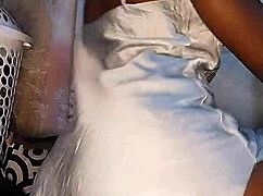 Big ass gets creampie.