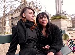 Bianca Et Melany Deux Coquines Lesbiennes!