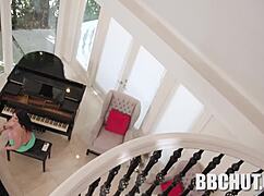 Nia Bleu Entertains Herself with Lexington Steele's Cock in Wild Action