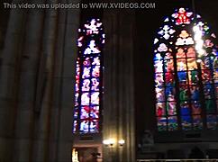 Exploring the historic prague castle as a european tourist