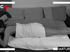 Polskie Mamu Ki Visits Masseuse For Secret Fun