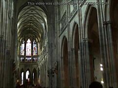 Exploring the historic prague castle as a european tourist