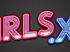 Watch me, this redhead tgirl masturbates her asshole solo