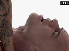 Oh, Chloe Lamour's orgasmic massage turns into raunchy sex with big dick masseur!