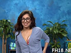 I seduce teens with oiled massages