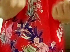 oops, my face got seen a bit, hope my boyfriend doesn't notice 😅