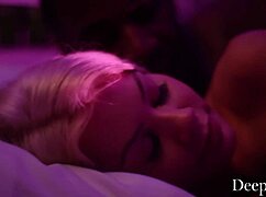 Riley and Elsa, twin blondes, rock a wild threesome! 😈