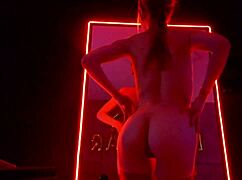 slut in torn leggings fingering her wet pussy