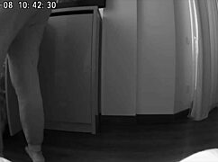 Wife cheats with hubby's bestie at home 😏