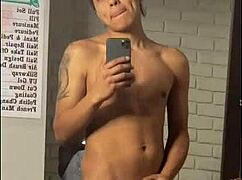 She loves afternoon fucking with amateur partners.