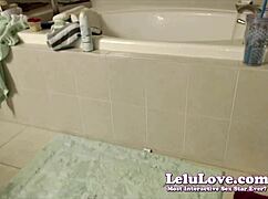 hey, check out my pussy shaving on webcam