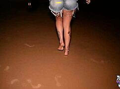 novinha se masturbando na praia até squirting orgasm on big ass.