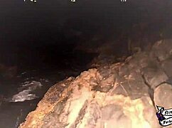 novinha se masturbando na praia até squirting orgasm on big ass.