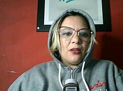 Mistaken Sister-in-Law and Mother-in-Law Chat with Lola