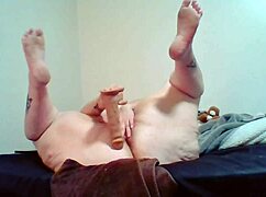 Anal play makes her squirt so much! 💦