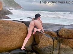 Liberal Couple From Curitiba Has Sex On Trail