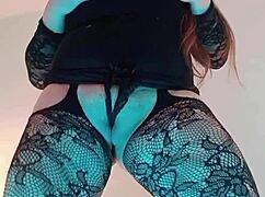 mi madrastra latina chupando dos vergas