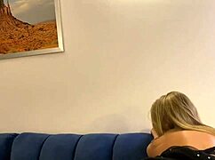 Spread Those Legs! Cute Girl Fucks Boyfriend in Sexy Lingerie on Cam!