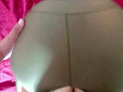 Me Folle A La Mejor Amiga De Mi Esposa En Leggins Me Encanta Su Enorme Cameltoe 3