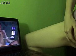 milf orgasms from dry humping while watching porn 😍