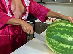 Watch the young asian girlfriend orgasm hard from fingering