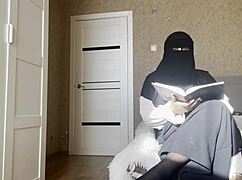 Arab Milf With Big Ass Guides Jerk Off Instructions.