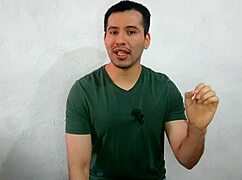 Joven Virgen Feels Nervous Giving Oral To Muscular 21cm Workmate In Office Almost Caught