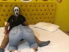 Ghostface scores a nasty free blowjob in florida for halloween! 😈👻