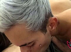 Dividing the white guy's cock with my friend in bisexual group