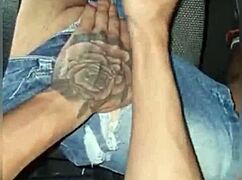 Damn, fudendo no trânsito gets wild!